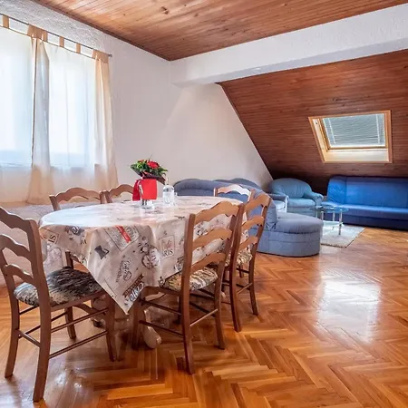 With Parking Space - 23289 Appartamento Crikvenica